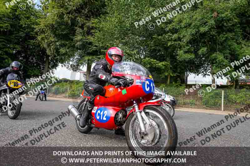 Vintage motorcycle club;eventdigitalimages;mallory park;mallory park trackday photographs;no limits trackdays;peter wileman photography;trackday digital images;trackday photos;vmcc festival 1000 bikes photographs